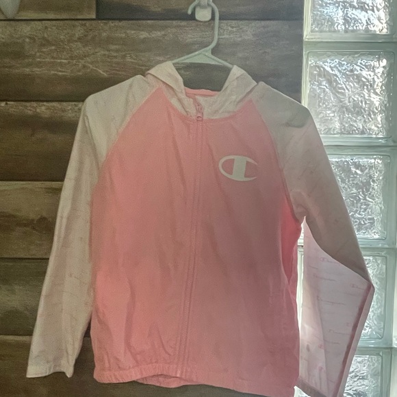 Like New, Excellent condition Champion girl’s XL windbreaker/rain jacket - Picture 2 of 5